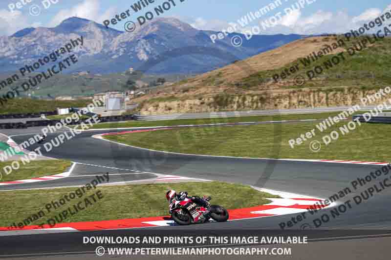 cadwell no limits trackday;cadwell park;cadwell park photographs;cadwell trackday photographs;enduro digital images;event digital images;eventdigitalimages;navarra;no limits trackdays;peter wileman photography;racing digital images;trackday digital images;trackday photos